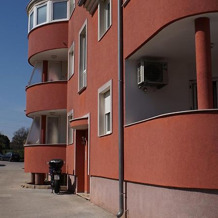 Apartman Istria 4 You Lägenhet Pula Exteriör bild
